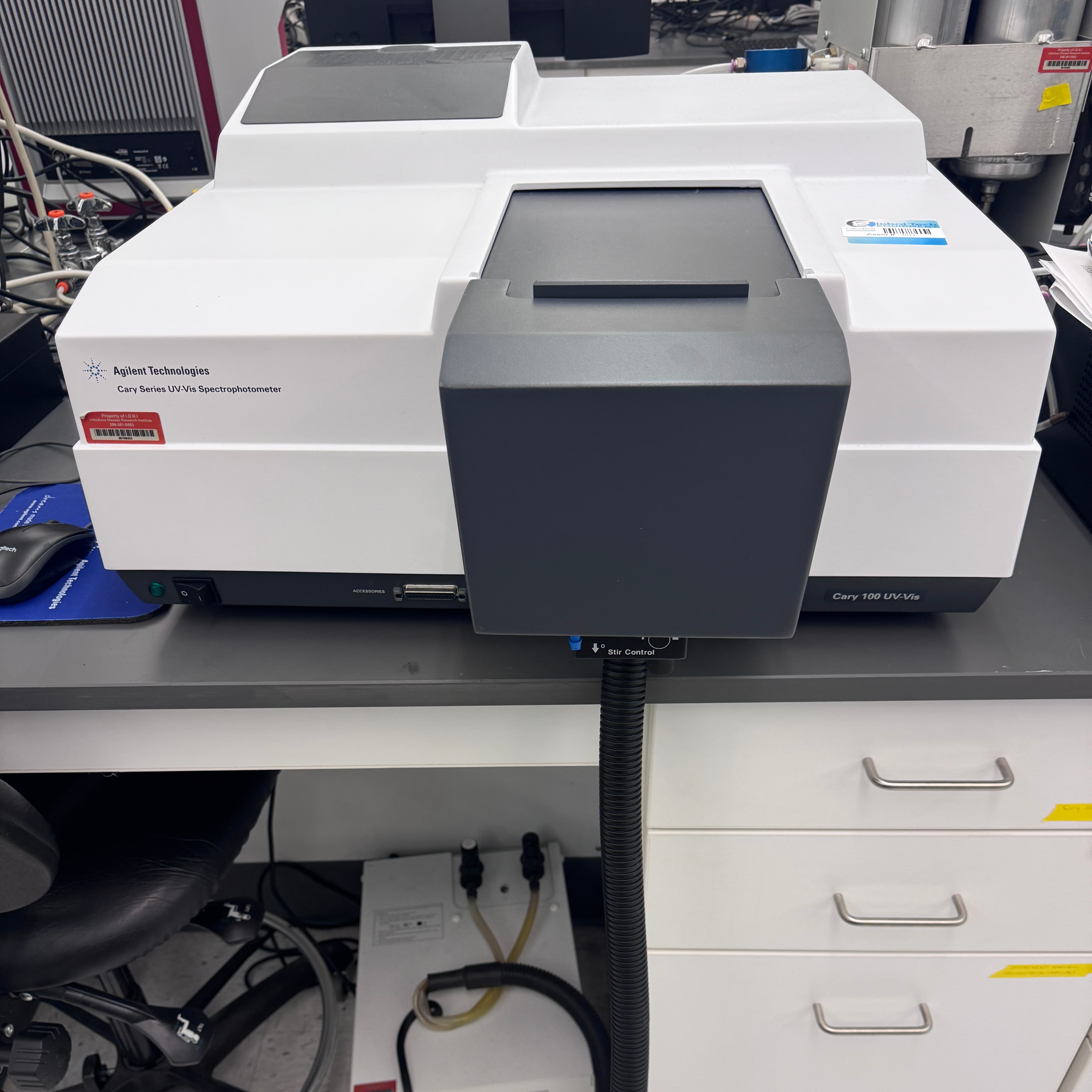 Agilent Cary 100 UV-Vis Model (G9821A), 6x6 Multicell Block, & Temperature Controller